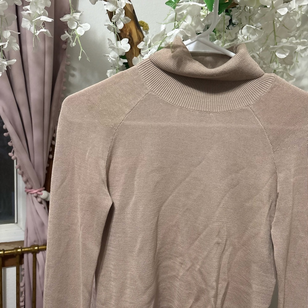 NBD Taupe Ribbed Long Sleeve Top - Picture 4 of 8